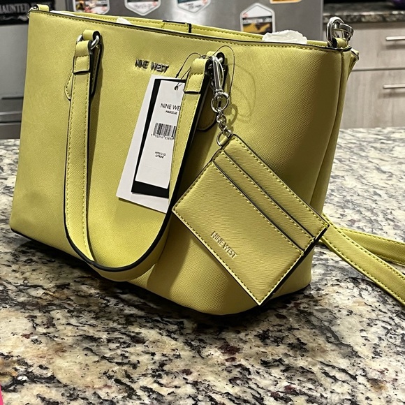 Lime Green Nine West Pocket Book and Credit Cards Holder - Picture 8 of 11